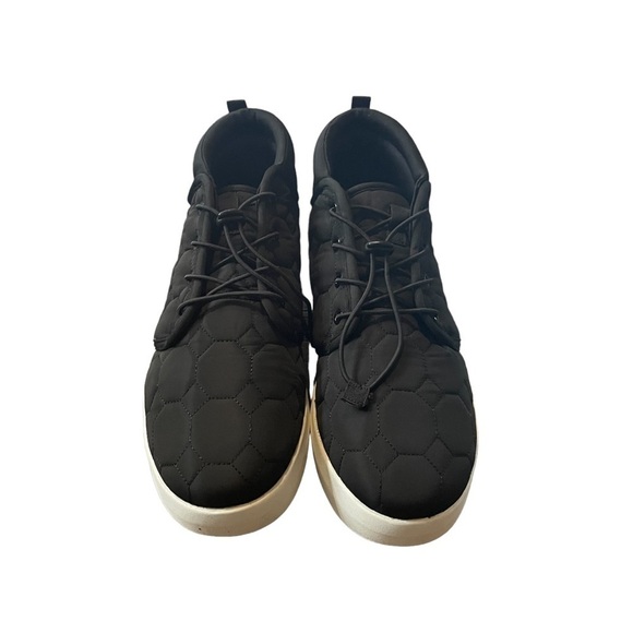 Sun + Stone Quilted Black Sneakers NEW Size 11.5 - Picture 2 of 7